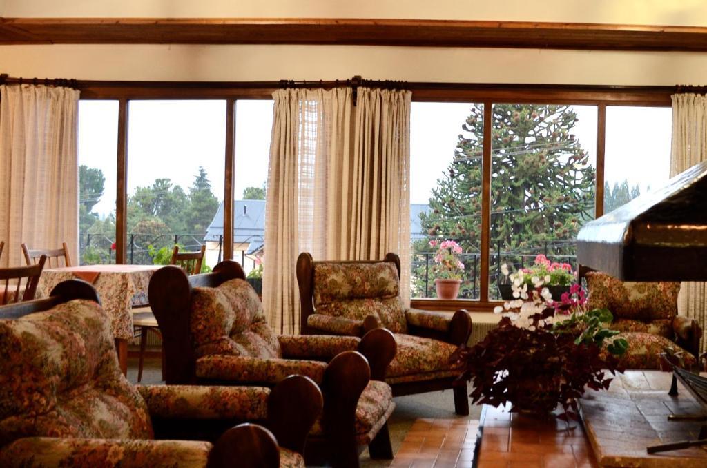 Hosteria Gueemes Сан-Карлос-де-Барілоче Екстер'єр фото